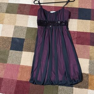 Juniors M purple and black “prom” dress is super cute!